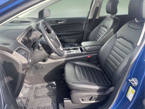 Certified 2023 Ford Edge SEL w/ Convenience Package AWD/4WD image 3