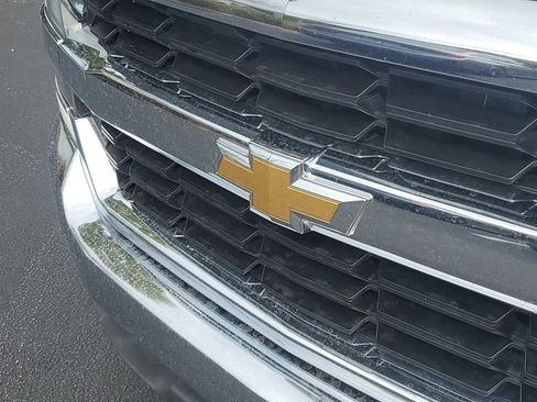 Used 2018 Chevrolet Silverado 1500 LT w/ All Star Edition image 10