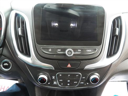 Used 2019 Chevrolet Equinox Premier image 19