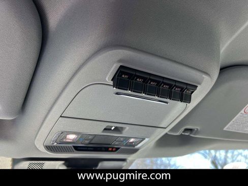 New 2026 Ford F250 Lariat w/ Chrome Package image 28