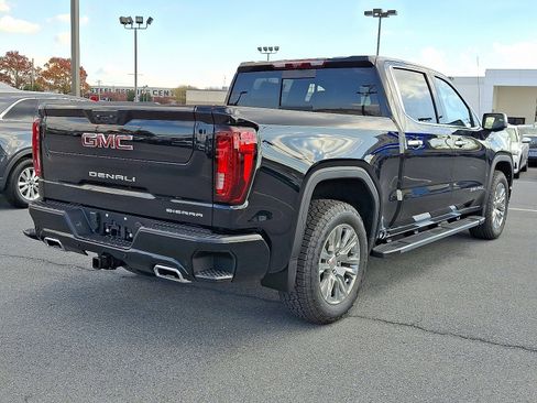 New 2026 GMC Sierra 1500 Denali w/ Technology Package image 4