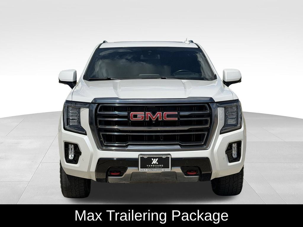 Used 2023 GMC Yukon AT4 w/ AT4 Premium Plus Package AWD/4WD image 3