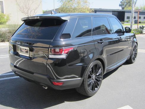 Used 2017 Land Rover Range Rover Sport HSE AWD/4WD image 5