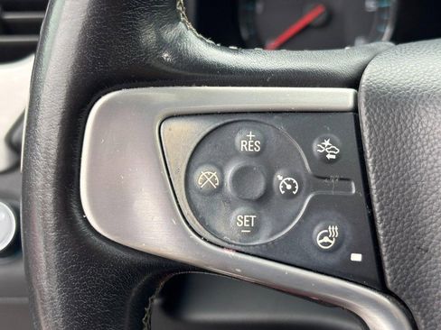 Used 2020 GMC Yukon SLT w/ Open Road Package image 18