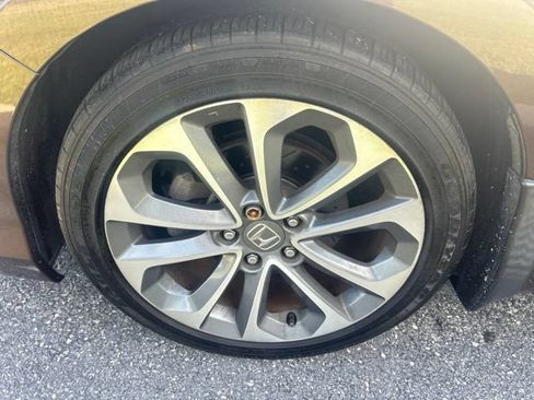 Used 2013 Honda Accord EX-L image 28