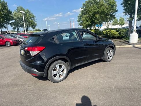 Used 2020 Honda HR-V LX image 12