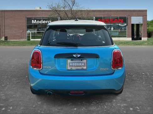 Used 2017 MINI Cooper 2-Door Hardtop FWD image 3