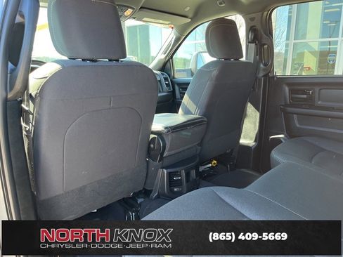 Used 2024 RAM 3500 Tradesman w/ Chrome Appearance Group image 16