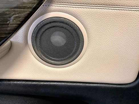 Used 2017 BMW 430i Convertible image 34