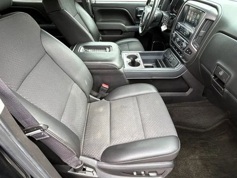 Used 2016 GMC Sierra 1500 SLE w/ All-Terrain Package image 17