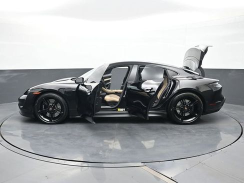 Certified 2021 Porsche Taycan 4S image 29