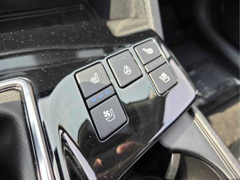 Used 2025 Kia Sportage SX AWD/4WD image 24