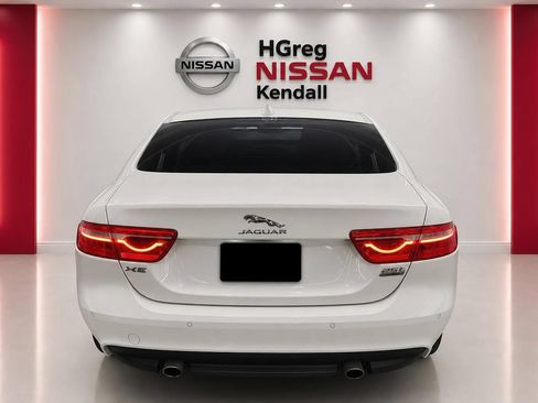 Used 2019 Jaguar XE Prestige AWD/4WD image 6