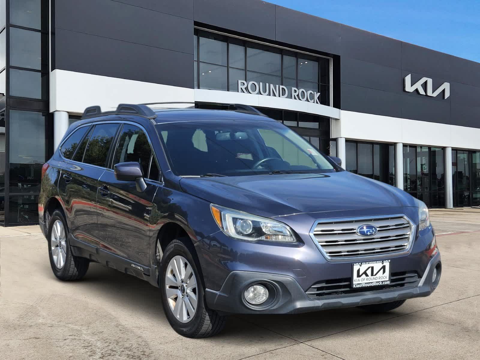 Used 2016 Subaru Outback 2.5i Premium AWD/4WD image 3