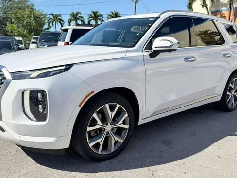 Used 2021 Hyundai Palisade Limited FWD image 1