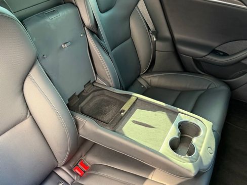 Used 2021 Tesla Model S Plaid image 30