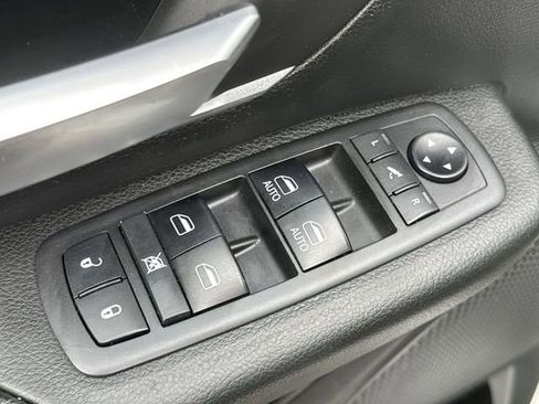 Used 2019 RAM 1500 Big Horn image 21