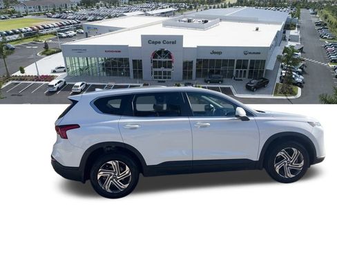 Used 2023 Hyundai Santa Fe SE image 15