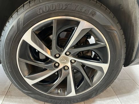 Used 2017 Lexus RX 350 FWD w/ Luxury Package image 12