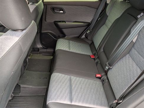 Certified 2023 Nissan Rogue SV image 12