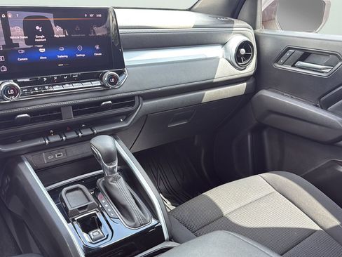 Used 2023 Chevrolet Colorado LT w/ LT Convenience Package RWD image 19