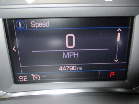 Certified 2023 GMC Acadia SLE w/ Driver Convenience Package image 25