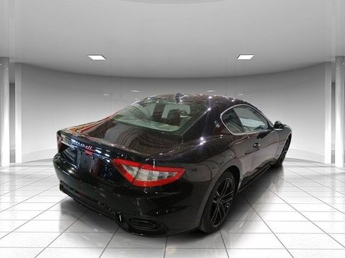Used 2018 Maserati GranTurismo Sport image 8