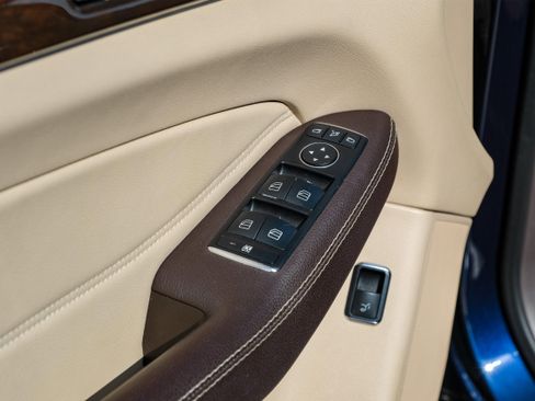 Used 2017 Mercedes-Benz GLE 350 w/ Premium 1 Package image 42