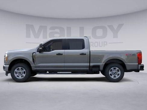 New 2026 Ford F250 XLT w/ FX4 Off-Road Package AWD/4WD image 4