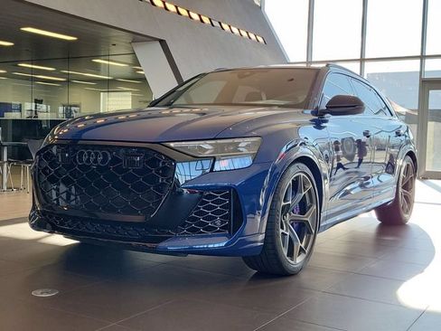 New 2026 Audi RS Q8 performance AWD/4WD image 4