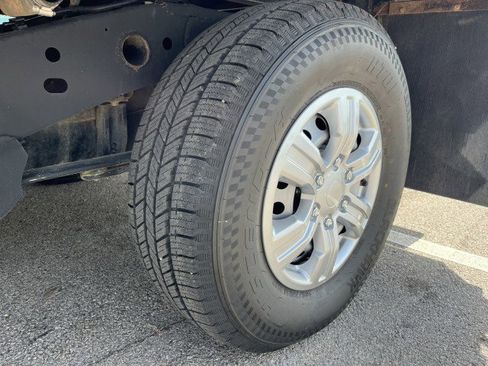 Used 2019 Ford Ranger XL w/ Equipment Group 101A Mid image 4