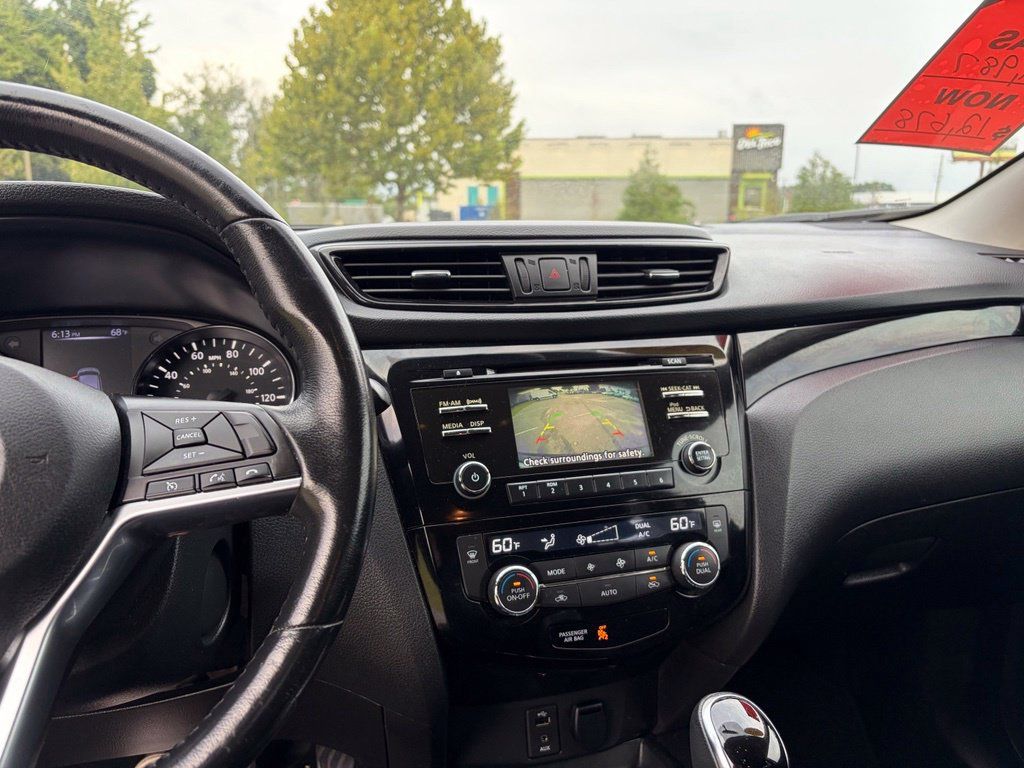 Used 2018 Nissan Rogue Sport SV w/ SV All-Weather Package FWD image 22