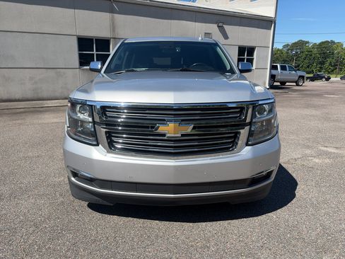 Used 2020 Chevrolet Suburban Premier RWD image 8