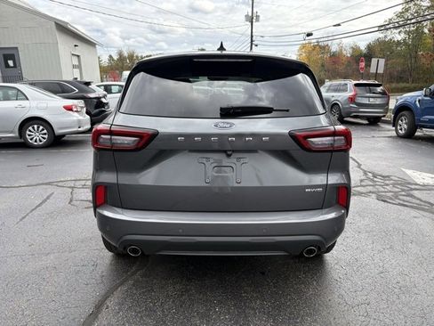 Used 2024 Ford Escape ST-Line Elite w/ Premium Technology Package image 2