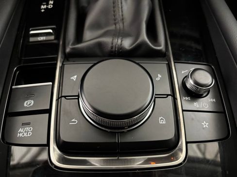 Used 2025 MAZDA MAZDA3 s image 27