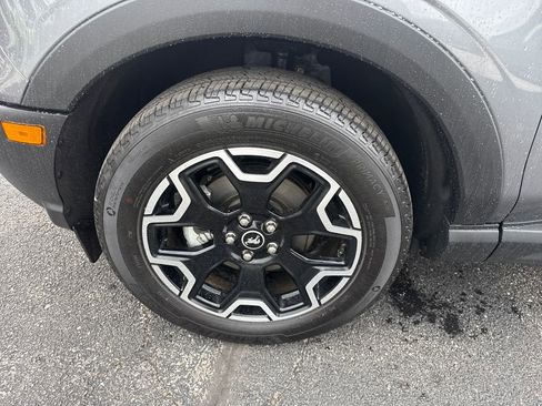 Used 2025 Ford Bronco Sport Outer Banks w/ Outer Banks Tech Package+ image 18