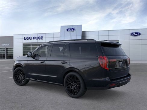 New 2026 Ford Expedition Platinum AWD/4WD image 5