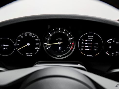 Used 2022 Porsche 911 GT3 image 70