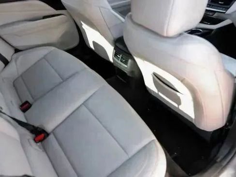 Used 2022 Cadillac CT4 Luxury w/ Sun And Sound Package image 47