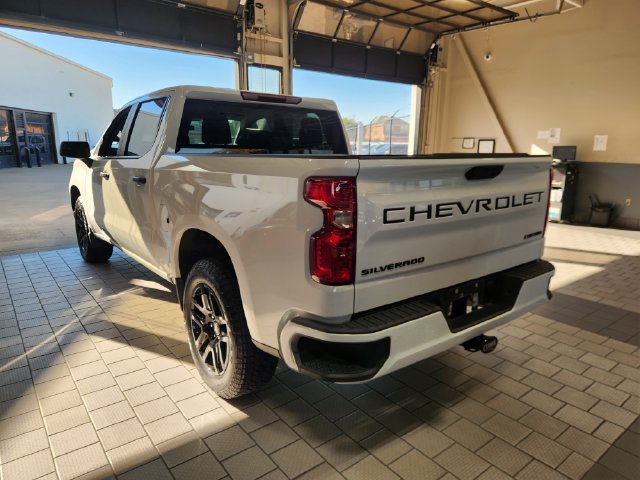 Used 2024 Chevrolet Silverado 1500 Custom w/ LPO, Dark Essentials Package RWD image 4