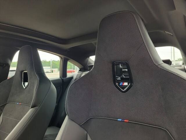 Certified 2025 BMW M235i xDrive w/ M Performance Package AWD/4WD image 23