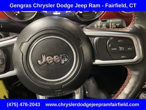 Used 2023 Jeep Wrangler Unlimited Rubicon w/ Cold Weather Group AWD/4WD image 29
