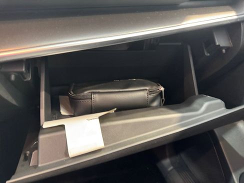 Used 2023 Nissan Rogue SV image 23