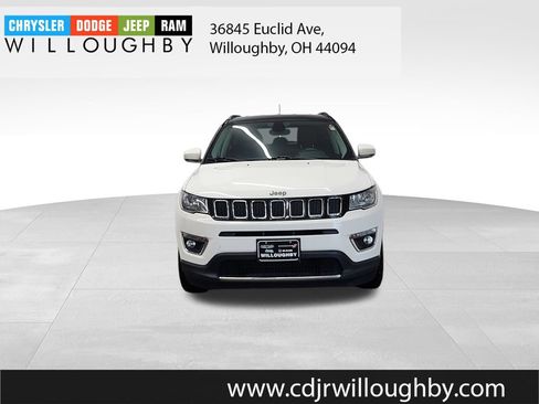 Used 2018 Jeep Compass Limited AWD/4WD image 2