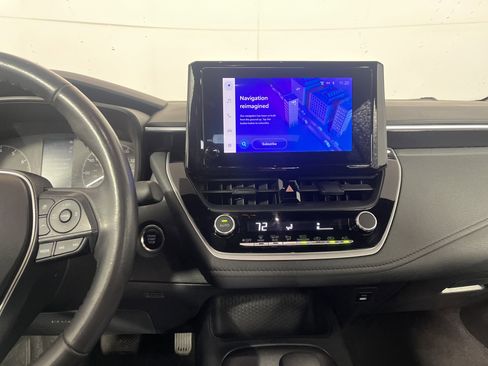 Used 2024 Toyota Corolla SE image 31