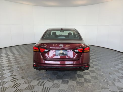 Used 2023 Nissan Altima 2.5 SV image 9