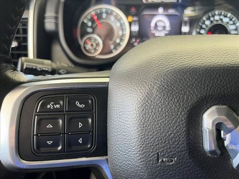 Used 2022 RAM 2500 Laramie AWD/4WD image 18