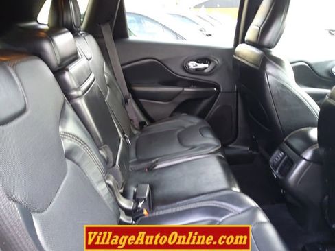 Used 2014 Jeep Cherokee Limited w/ Technology Group image 37