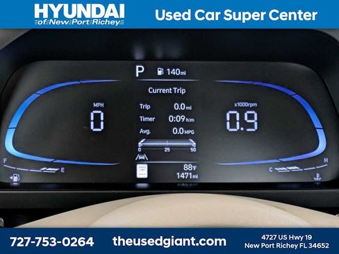 Used 2025 Hyundai Elantra SE FWD image 28