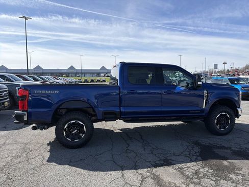 New 2026 Ford F350 XLT w/ XLT Premium Package AWD/4WD image 5